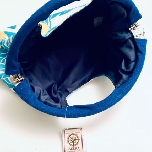 NWT Hakurai Off White Canvas Lemons & Leaves print  Gamaguchi clasped handle Bag - Picture 9 of 12